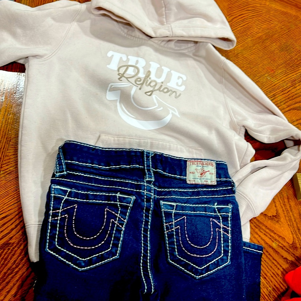 True religion sweater and pant
